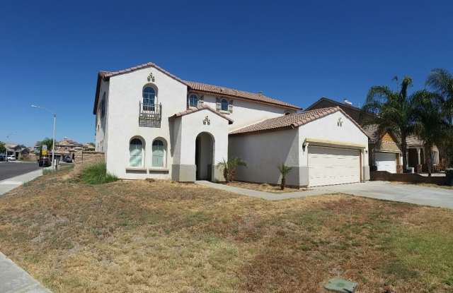 4 Bedroom / 4 Bathroom Perris Home Gallery 2