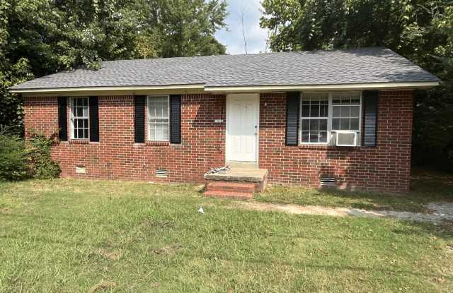 914 Monroe Rd - 1 photos photos