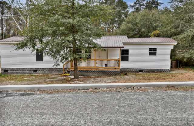 Completely Remodeled 3BR Home in Lexington with Granite Countertops  New Stainless Steel Appliances photos photos