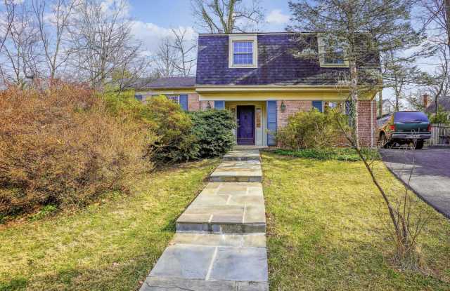 1249 Derbyshire Rd photos photos