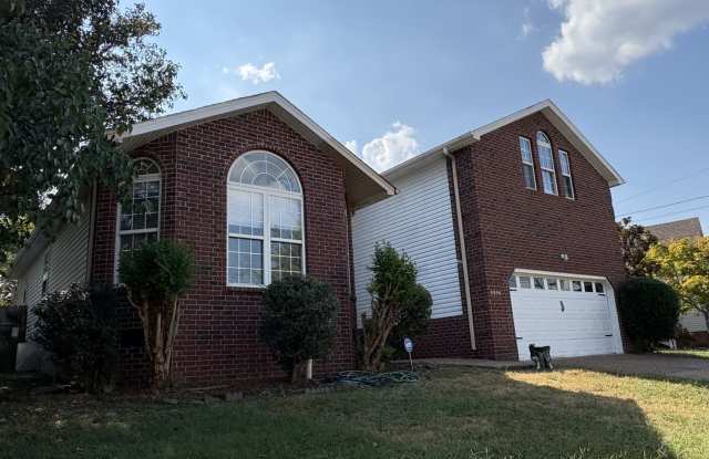 Large Home in Peninsula Point Gallery 1