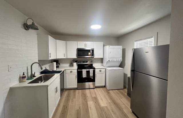 2621 29th StreetUnit B - 2621 29th Street, Lubbock, TX 79410 2621 29th StreetUnit B - 2621 29th Street, Lubbock, TX 79410