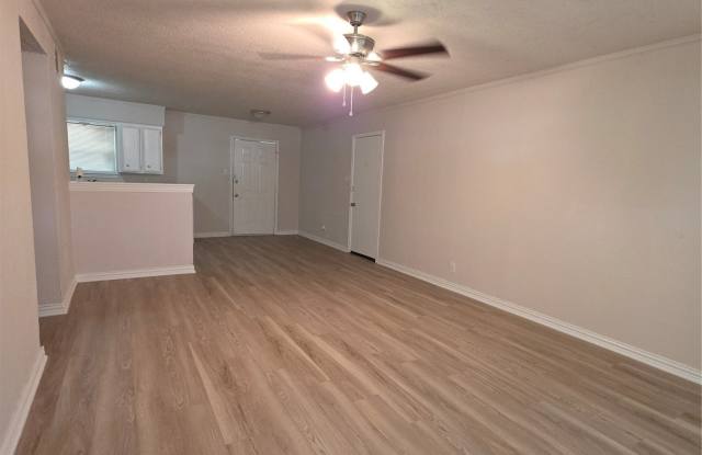 721 N Cummings Drive Gallery 4