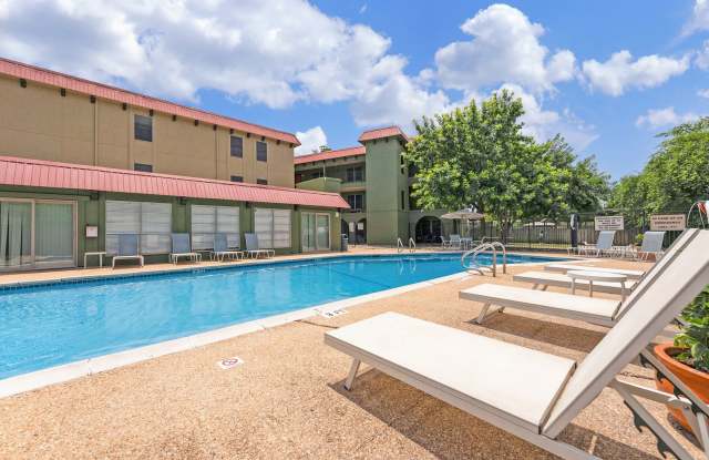 Kensington Court photos photos