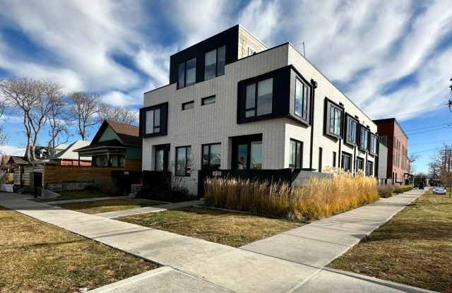 3400 Lawrence Street photos photos