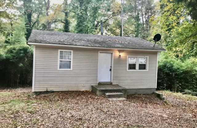 Come see this Newly renovated 2 Bedroom 1 Bath home in Gastonia - 1027 New Beginnings Avenue, Gastonia, NC 28052