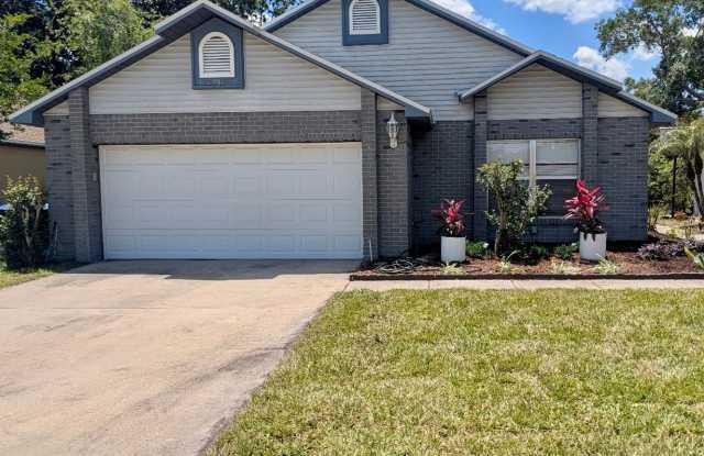 Whisper Lakes 3 Bedroom 2 Bath Home with Granite Counter Tops, Stainless Appliances and a Fenced Backyard! photos photos