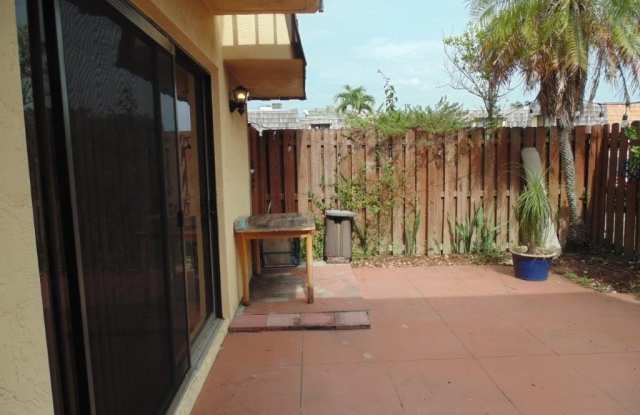 1549 Park Meadows Drive Gallery 2