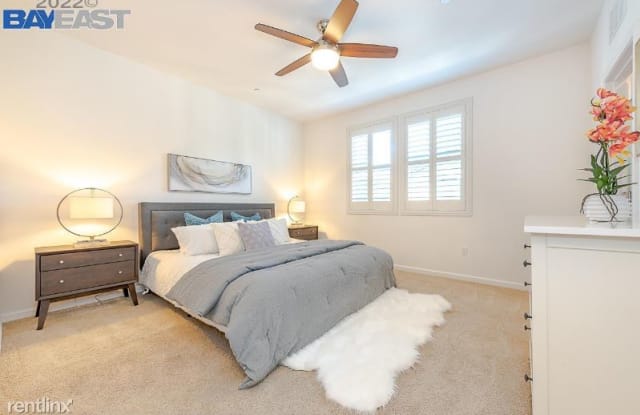 312 Sungold Way - 312 Sungold Way, Hayward, CA 94541