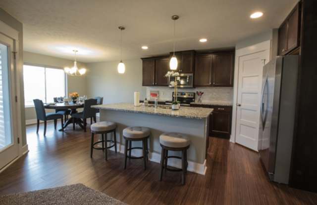 Luxury town homes Gallery 4