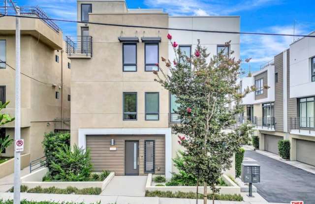 1414 1/2 N Stanley Avenue - 1414 1/2 North Stanley Avenue, Los Angeles, CA 90046