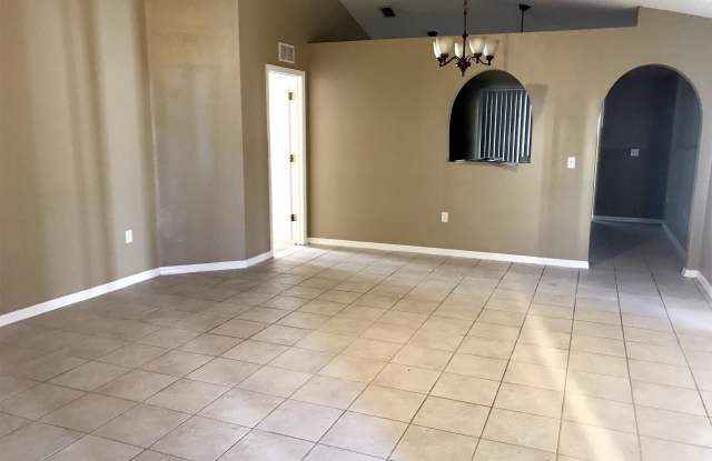 6824 Playpark Trail West Gallery 2