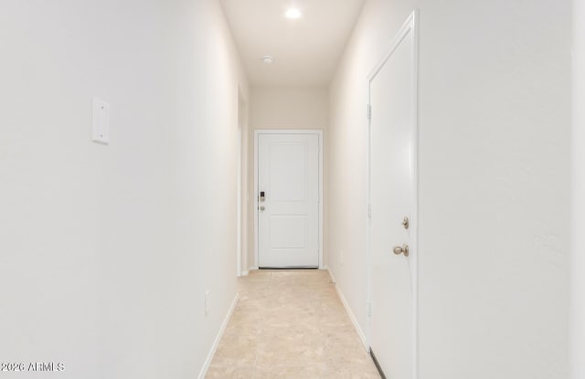 1810 W Pinkley Avenue Gallery 4