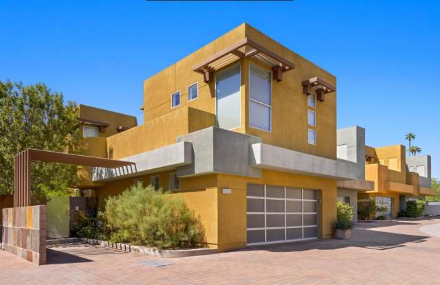 2065 Tangerine Court photos photos