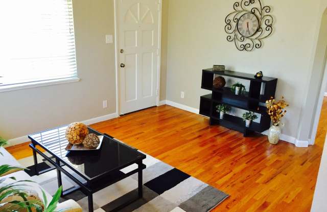 7514 Robinson Way Gallery 4