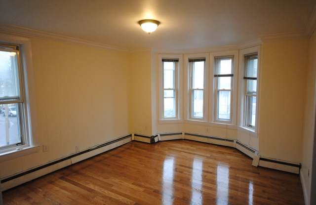 30 Wordsworth St - 30 Wordsworth Street, Boston, MA 02128