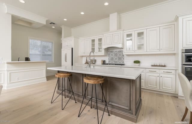 4017 N 40TH Street - 4017 North 40th Street, Phoenix, AZ 85018