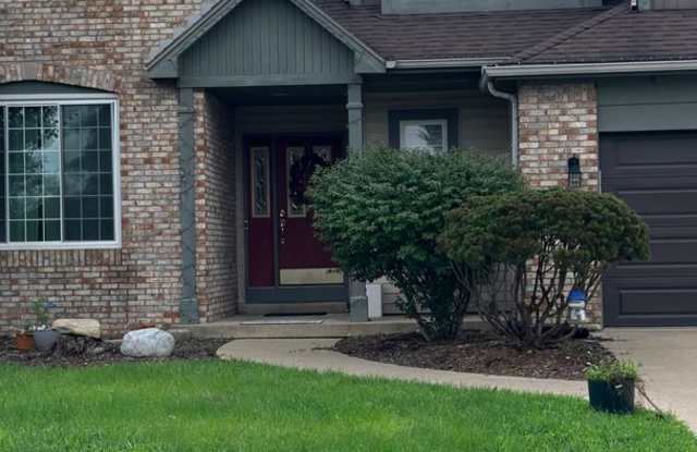 Beautiful, Bright & Move-In Ready Home in Lafayette! Gallery 3