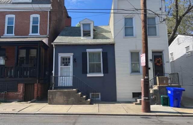 Charming 2 Bedroom Home in Chestnut Hill! - 32 North Mary Street, Lancaster, PA 17603 Charming 2 Bedroom Home in Chestnut Hill! - 32 North Mary Street, Lancaster, PA 17603