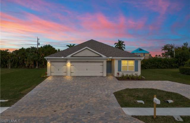 1903 Cape Coral Parkway W photos photos