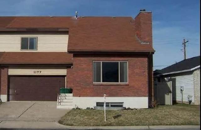 1177 N 900 E photos photos