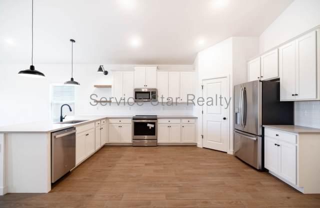 16635 N Lunar St Gallery 3