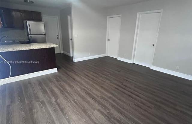2333 Hayes St photos photos