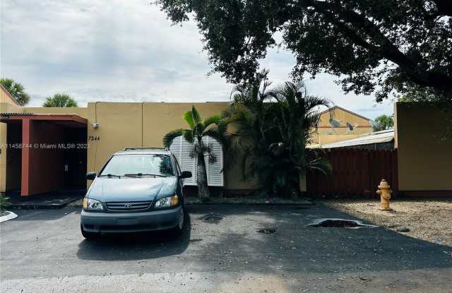 7244 Bedlington Road - 7244 Bedlington Road, Miami Lakes, FL 33014