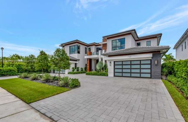 17241 Carretto Court photos photos