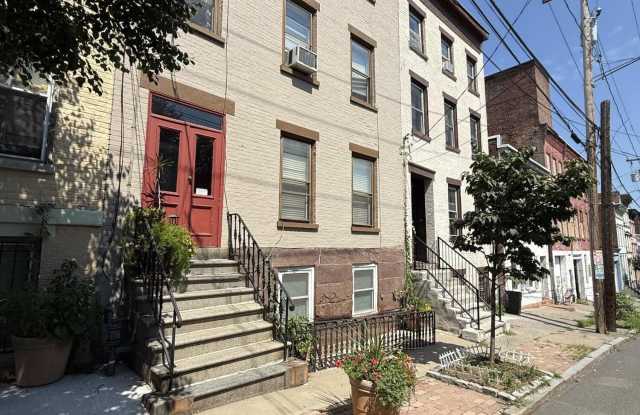 31 Elm Street photos photos