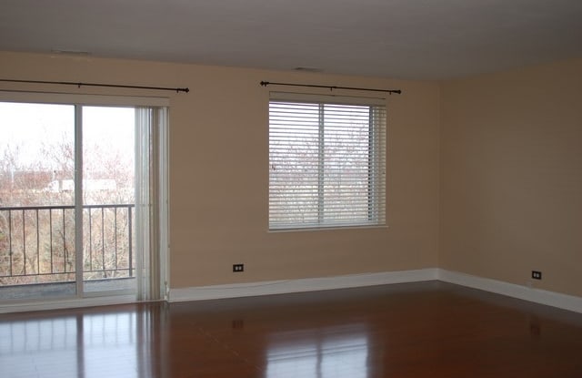 430 Walnut Creek Lane Gallery 2