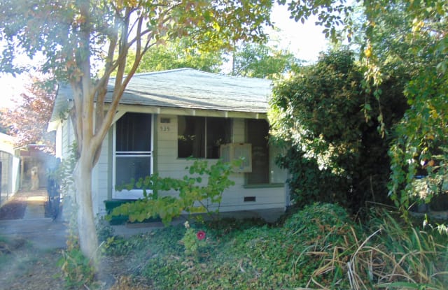 535 Esplanade St - 535 Esplanade Street, Lakeport, CA 95453
