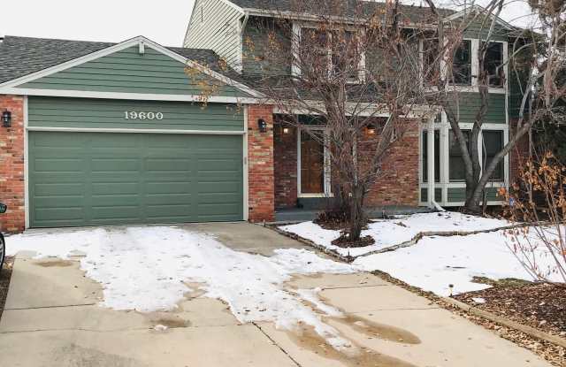 19600 East Greenwood Drive Gallery 2