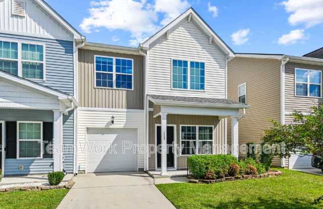 143 Kirkland St photos photos