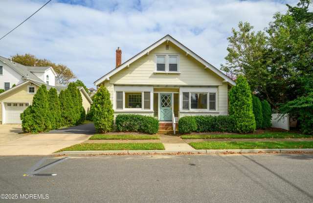 4 2nd Avenue photos photos