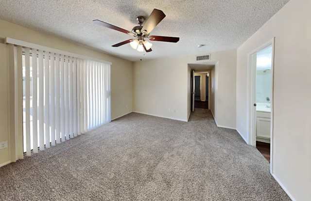 7510 Northwest 128th Place Gallery 1