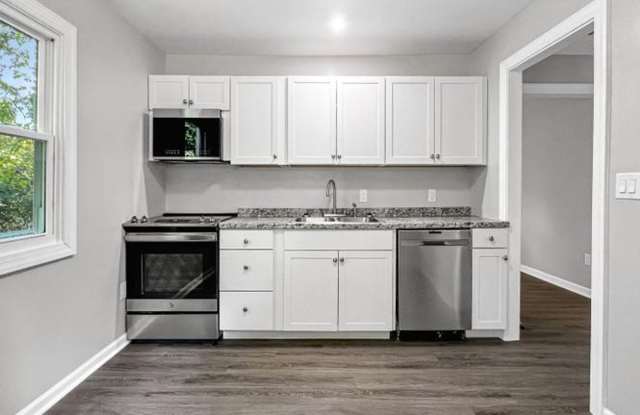 Richmond West End 2 Bedroom Home Gallery 4