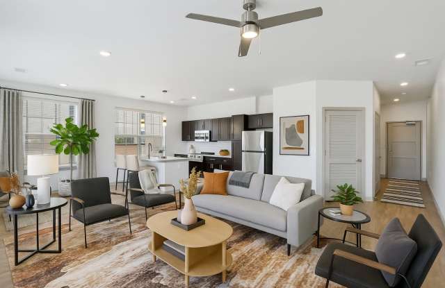 District South photos photos