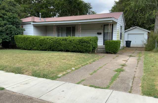 Cozy two bedroom with detached garage photos photos