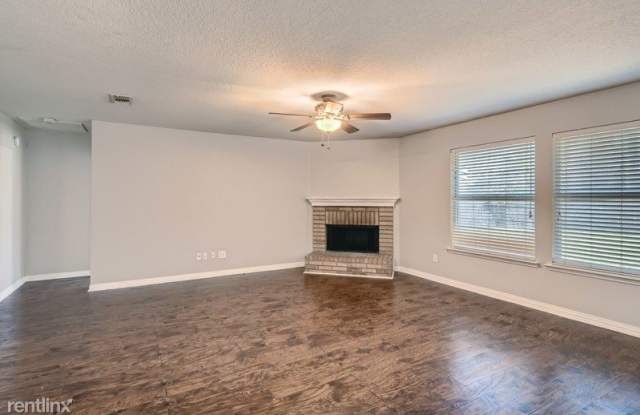 801 Heberle Dr Gallery 3