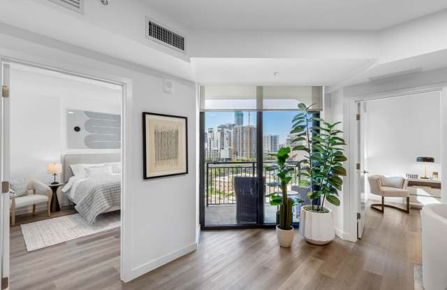Gallery Marti Park - Affordable Housing Gallery 4