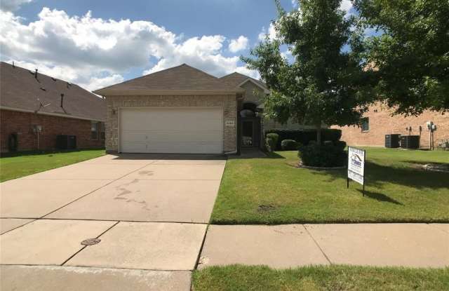 3255 Porma - 3255 Porma, Grand Prairie, TX 75054