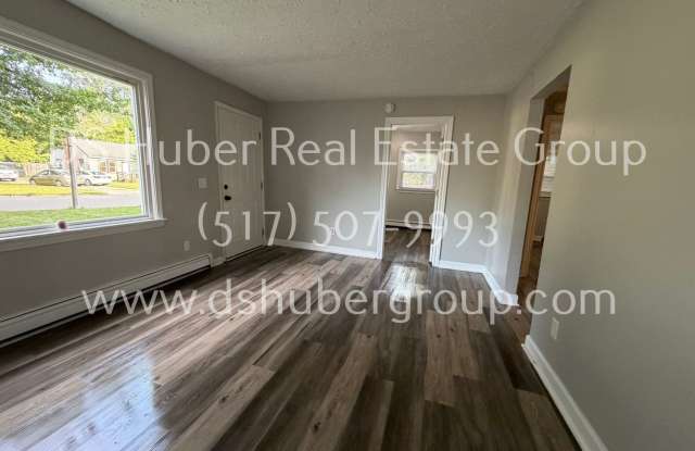 4927 Starr Avenue Lansing, MI 48910 Gallery 3