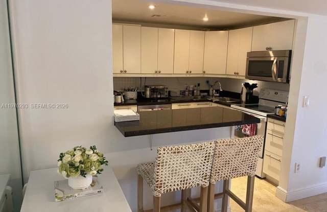 210 Sea View Drive 312, Key Biscayne, FL 33149 photos photos