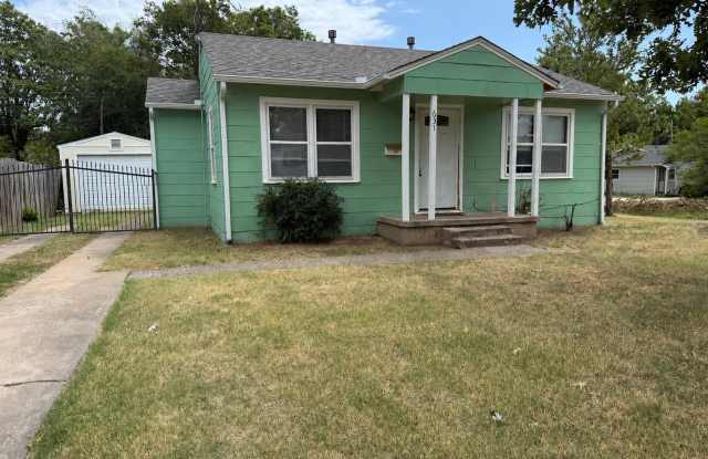 631 Villa Drive Gallery 2