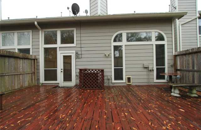 2314 Summit Way Court Gallery 3