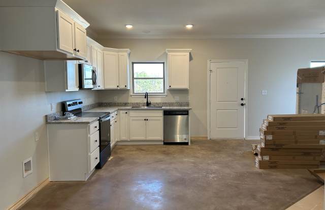 1604 New England Roadunit 0 Gallery 4