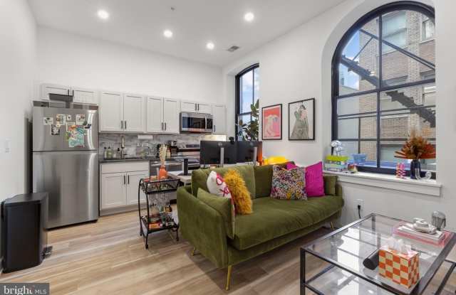 1415 LOCUST Street photos photos