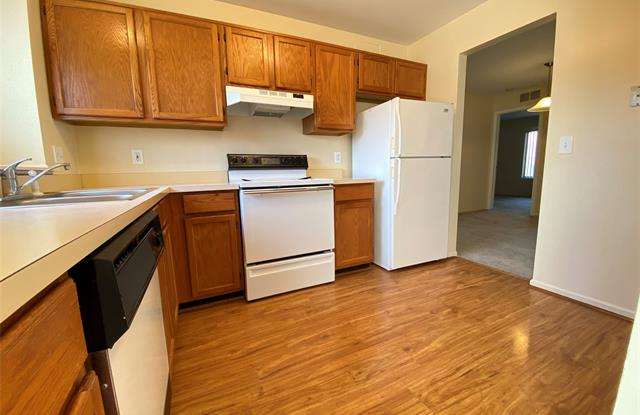 42717 LILLEY POINTE Gallery 4