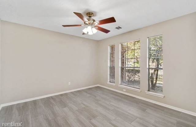 8854 Creek Willow Dr Gallery 2